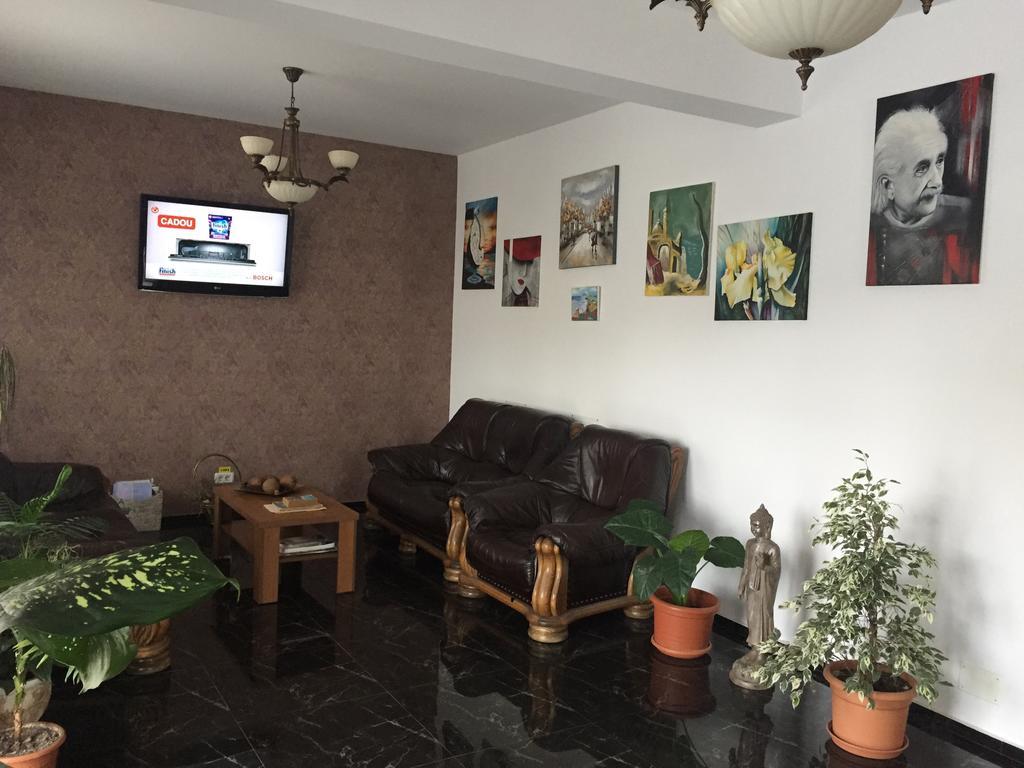 Hotel Nova Residence Бухарест Екстер'єр фото