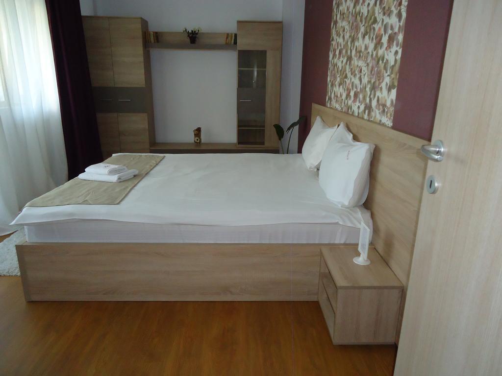 Hotel Nova Residence Бухарест Екстер'єр фото