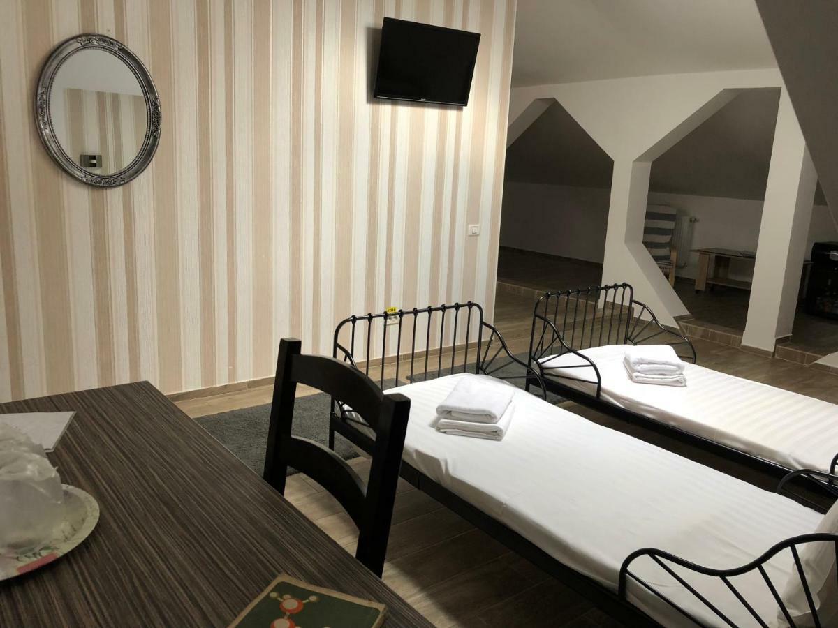 Hotel Nova Residence Бухарест Екстер'єр фото