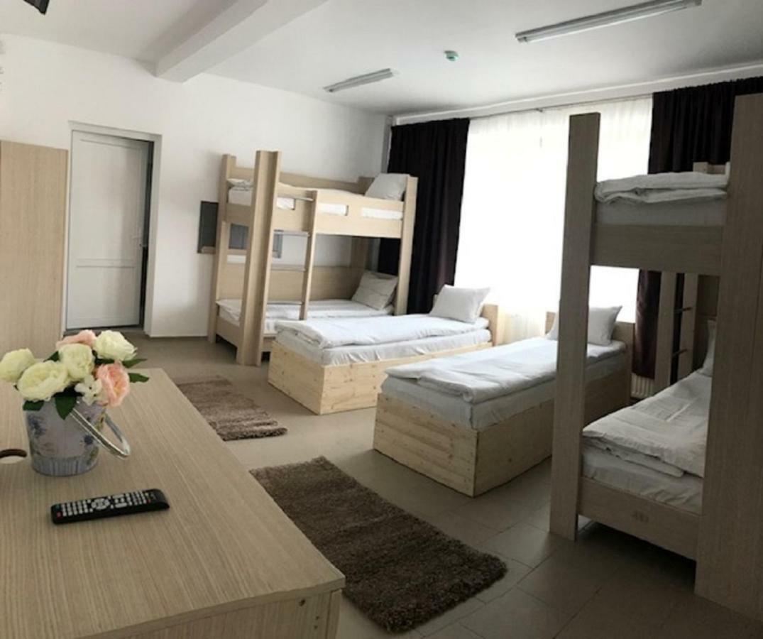 Hotel Nova Residence Бухарест Екстер'єр фото