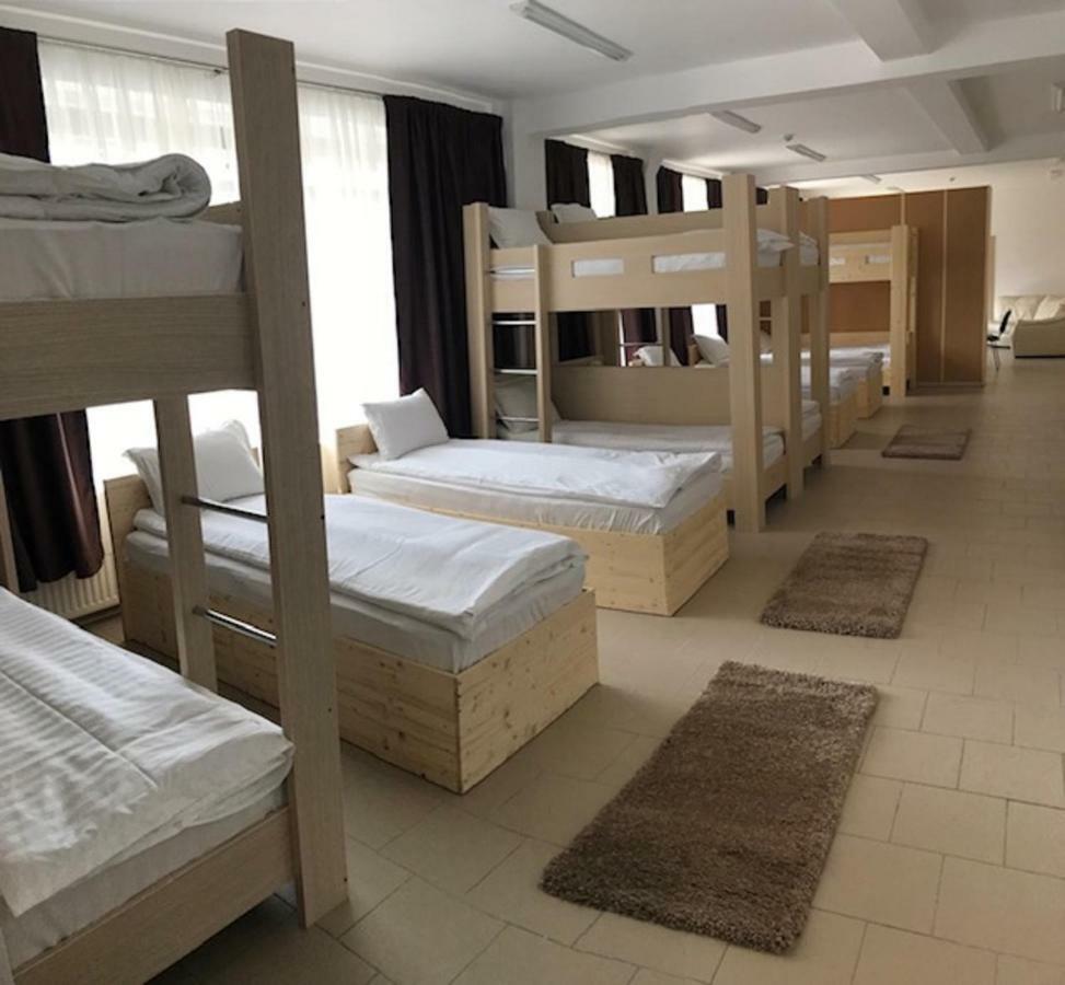 Hotel Nova Residence Бухарест Екстер'єр фото