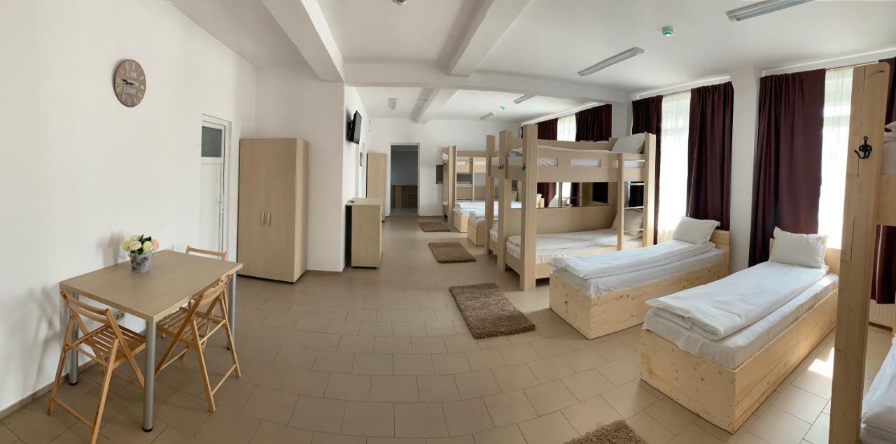 Hotel Nova Residence Бухарест Екстер'єр фото