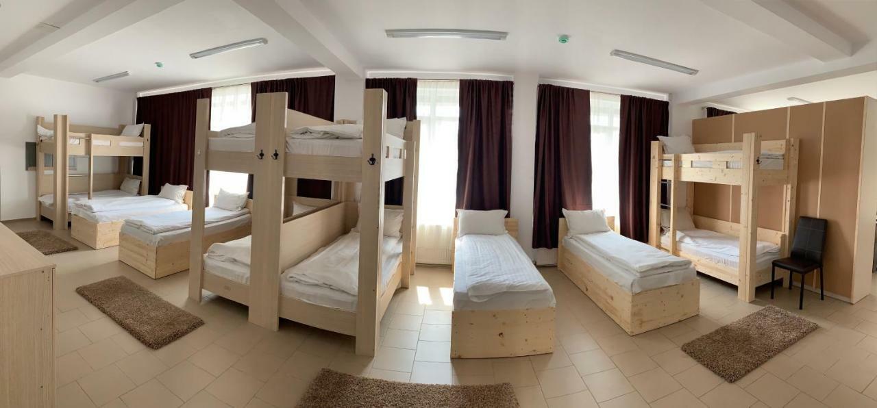 Hotel Nova Residence Бухарест Екстер'єр фото