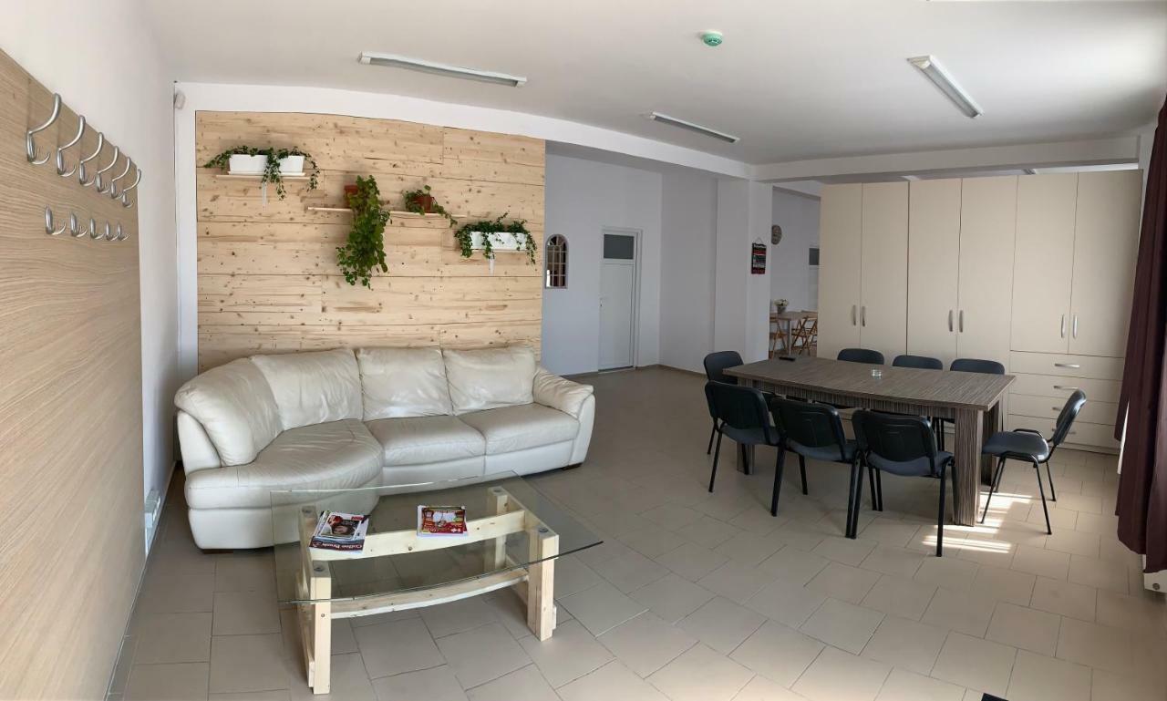 Hotel Nova Residence Бухарест Екстер'єр фото