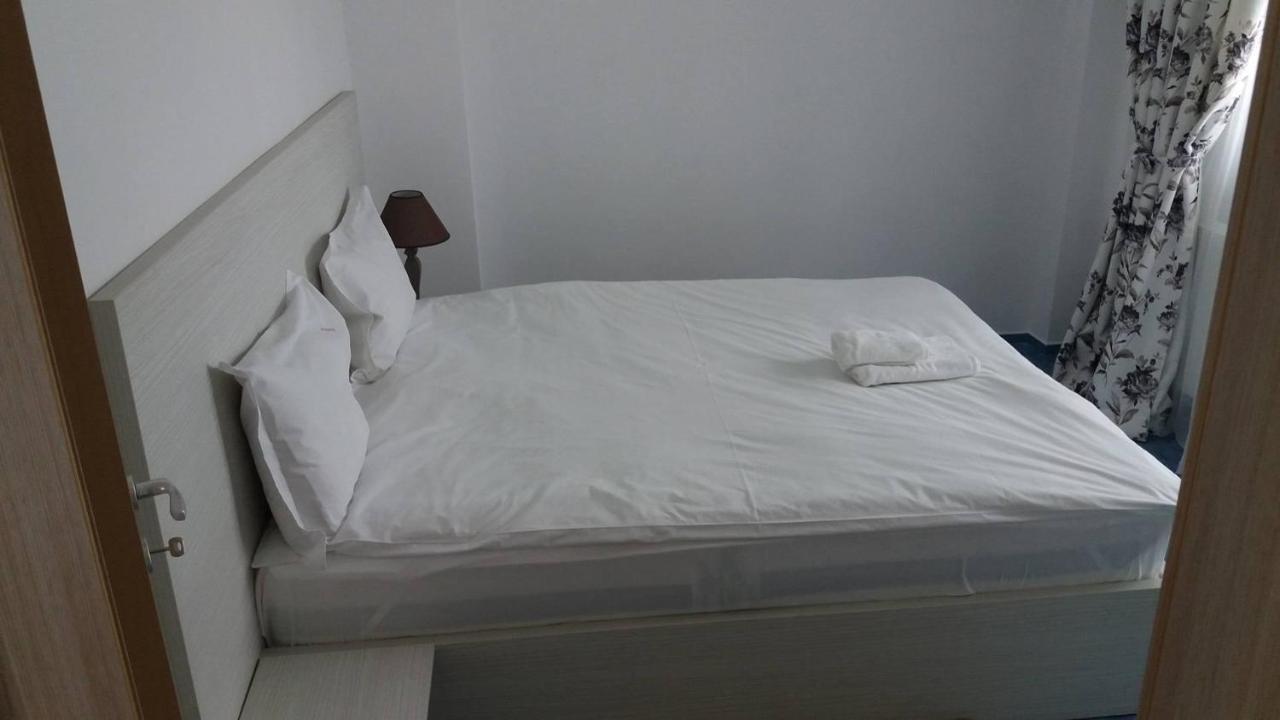 Hotel Nova Residence Бухарест Екстер'єр фото
